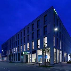 holiday-inn-express-regensburg.com-bavaria.com/