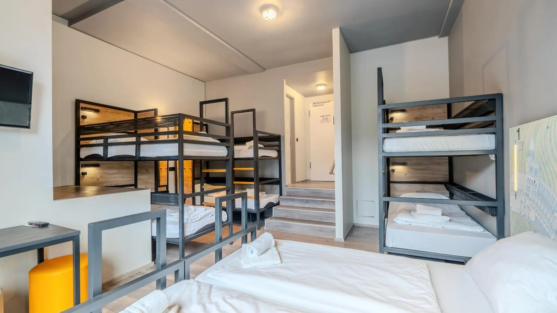 Hostel A&O Hamburg Hauptbahnhof